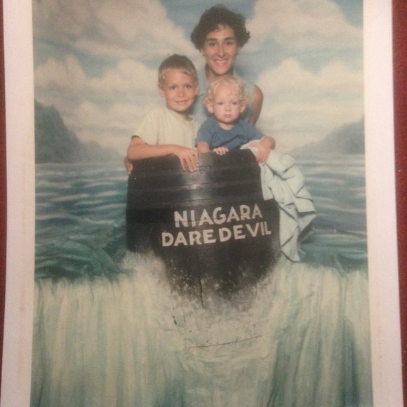 Meet your Posher, Carolyn - Picture 1 of 1